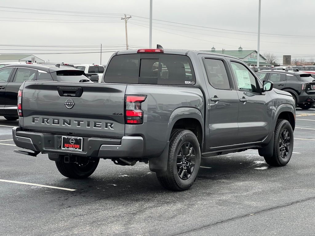 View vehicle photo 4