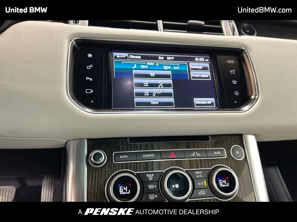 Thumbnail: 2016 Land Rover Range Rover Sport - 19
