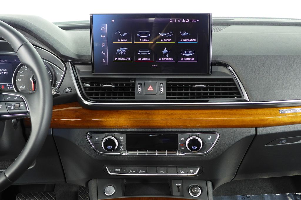 Thumbnail: 2023 Audi Q5 - 26
