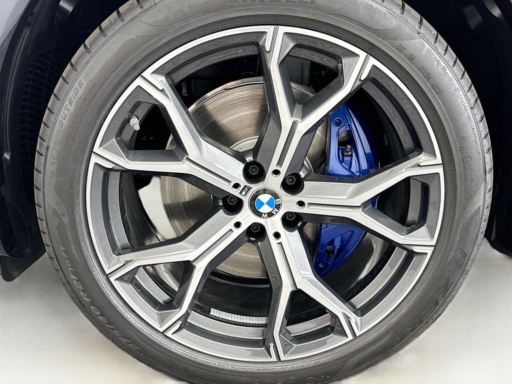 Thumbnail: 2026 BMW X6 - 29