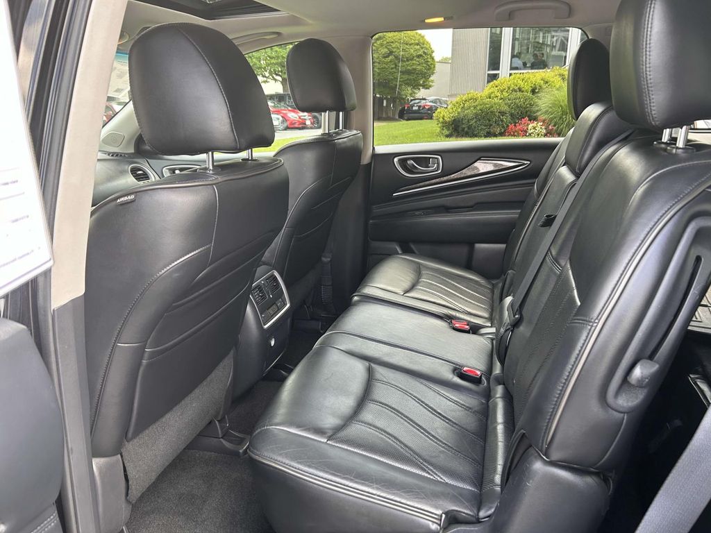 Thumbnail: 2014 INFINITI QX60 - 17