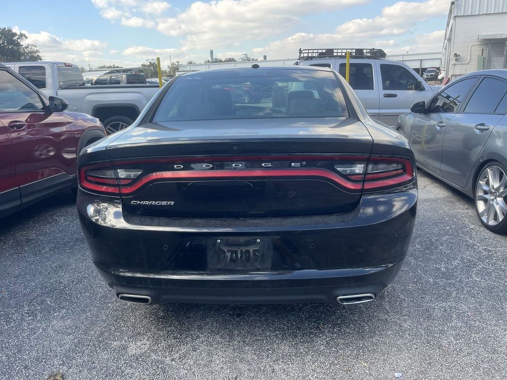 2022 Dodge Charger SXT 4