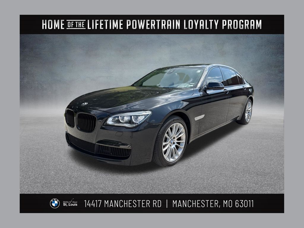 Black Sapphire Metallic 2013 BMW 7 Series Sedan All-Wheel Drive 8-Speed Automatic