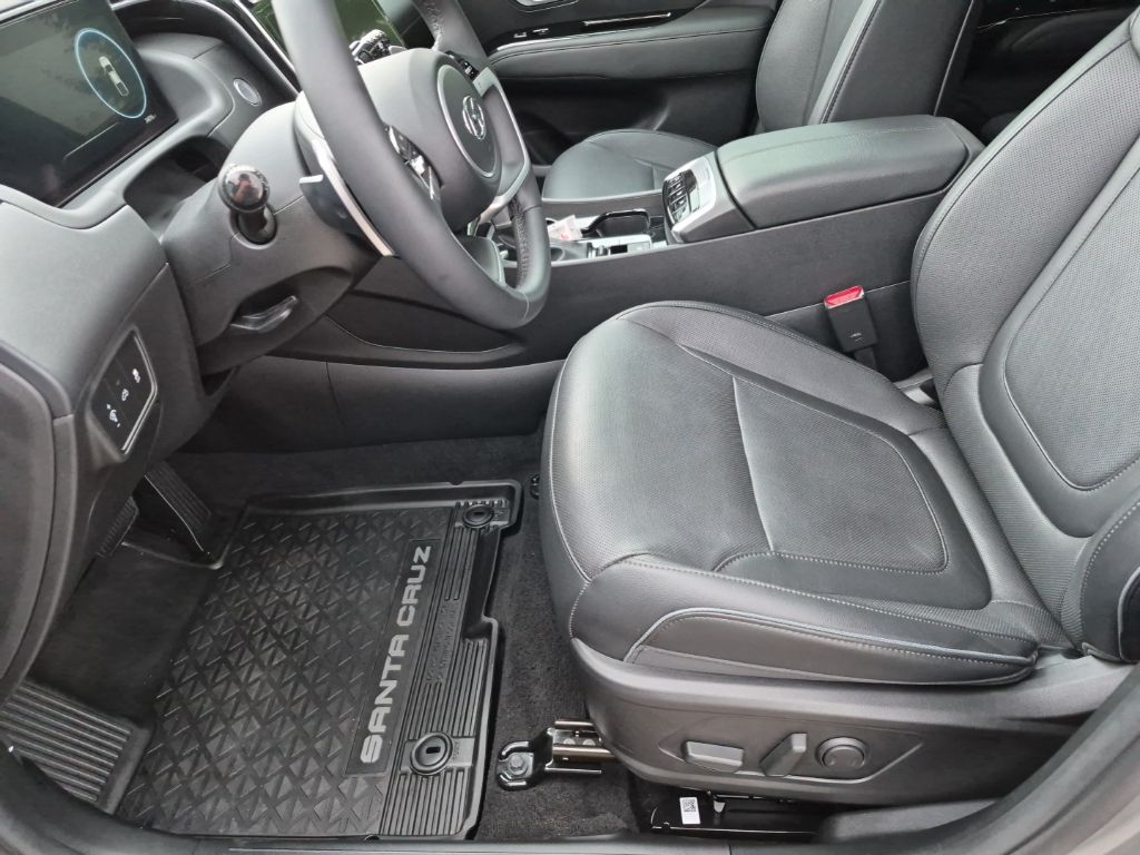 Used Car 2023 Hyundai Santa Cruz  Limited For Sale Under $30,000 In Austin, Texas