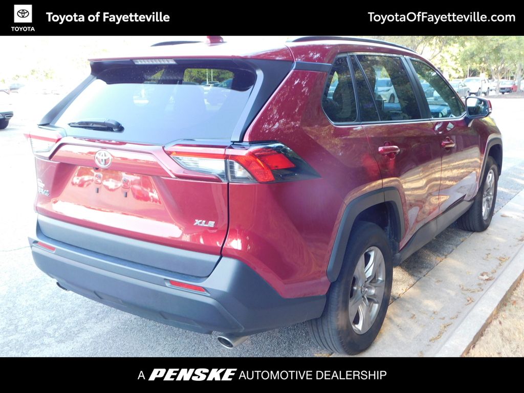 Thumbnail: 2025 Toyota RAV4 - 10