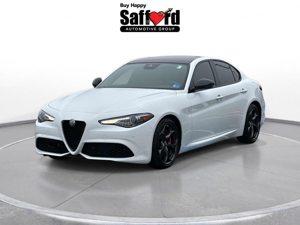 2021 Alfa Romeo Giulia Ti RWD