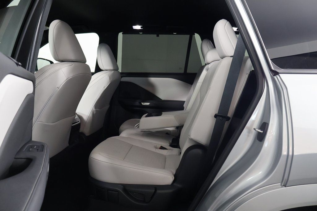 Thumbnail: 2025 Lexus TX - 11