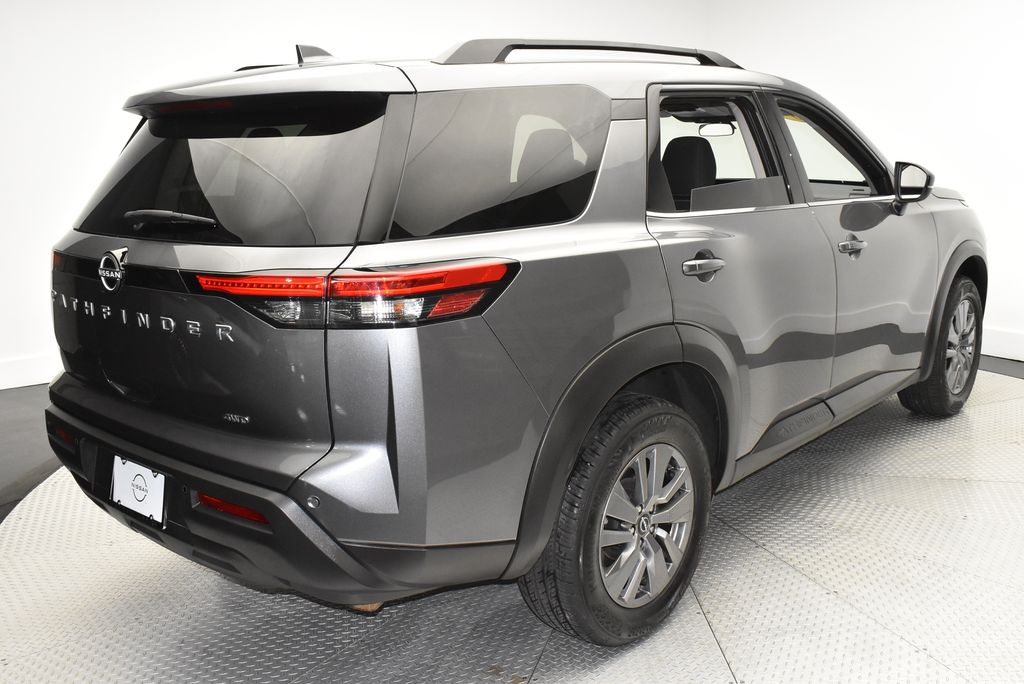Thumbnail: 2025 Nissan Pathfinder - 5