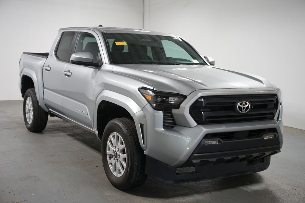 Thumbnail: 2024 Toyota Tacoma - 3