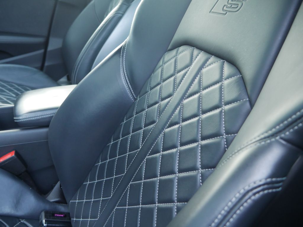 Thumbnail: 2022 Audi S5 - 19