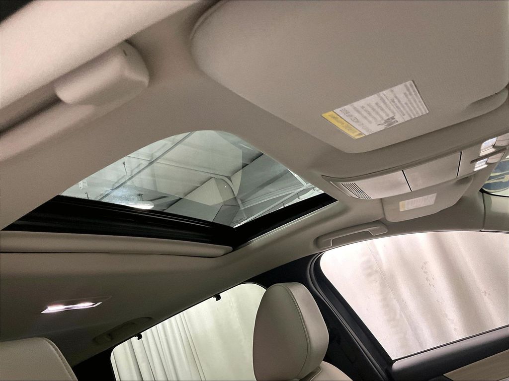 2024 Mazda CX-90 — photo 23