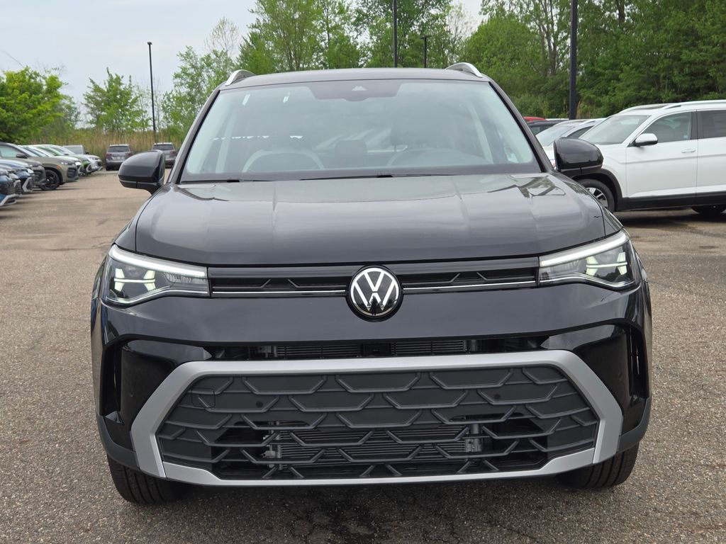 New 2026 Black Volkswagen 1.5T SE image 2