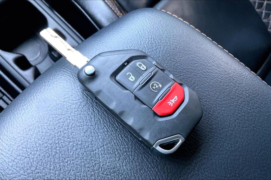 Used 2023 Jeep Wrangler SUV