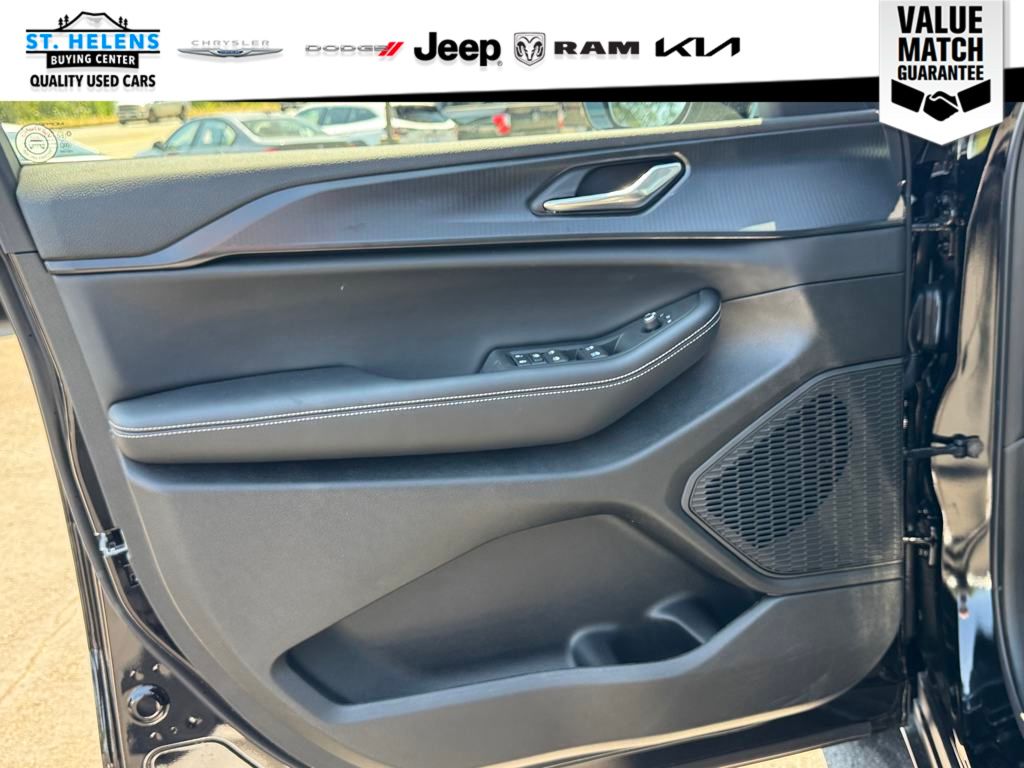 2025 Jeep Grand Cherokee Altitude - Photo 18
