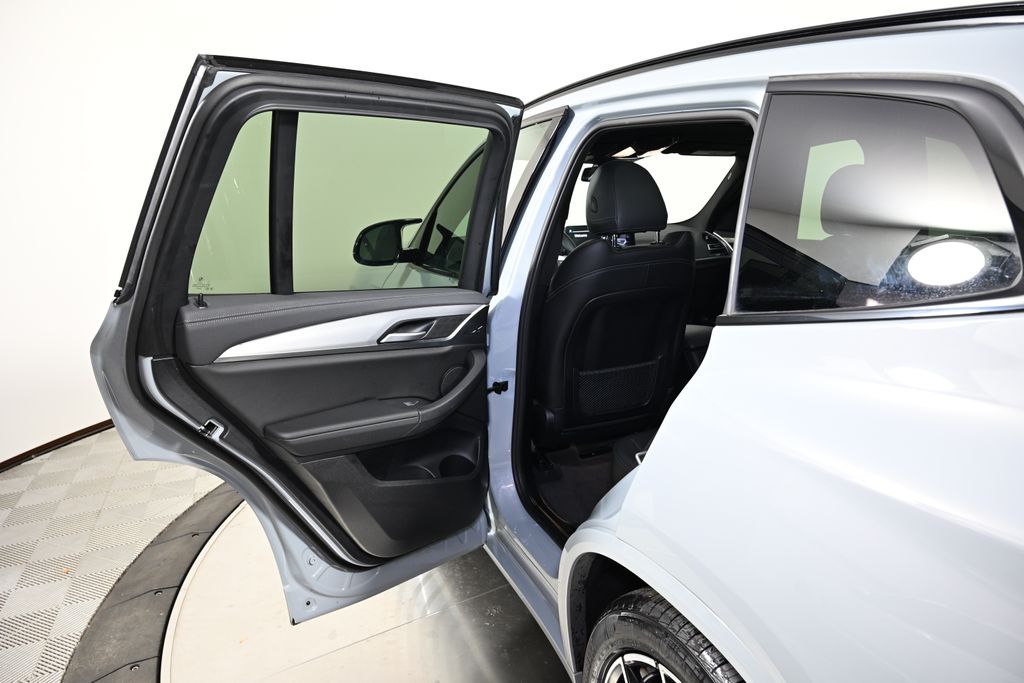 Thumbnail: 2024 BMW X3 - 24