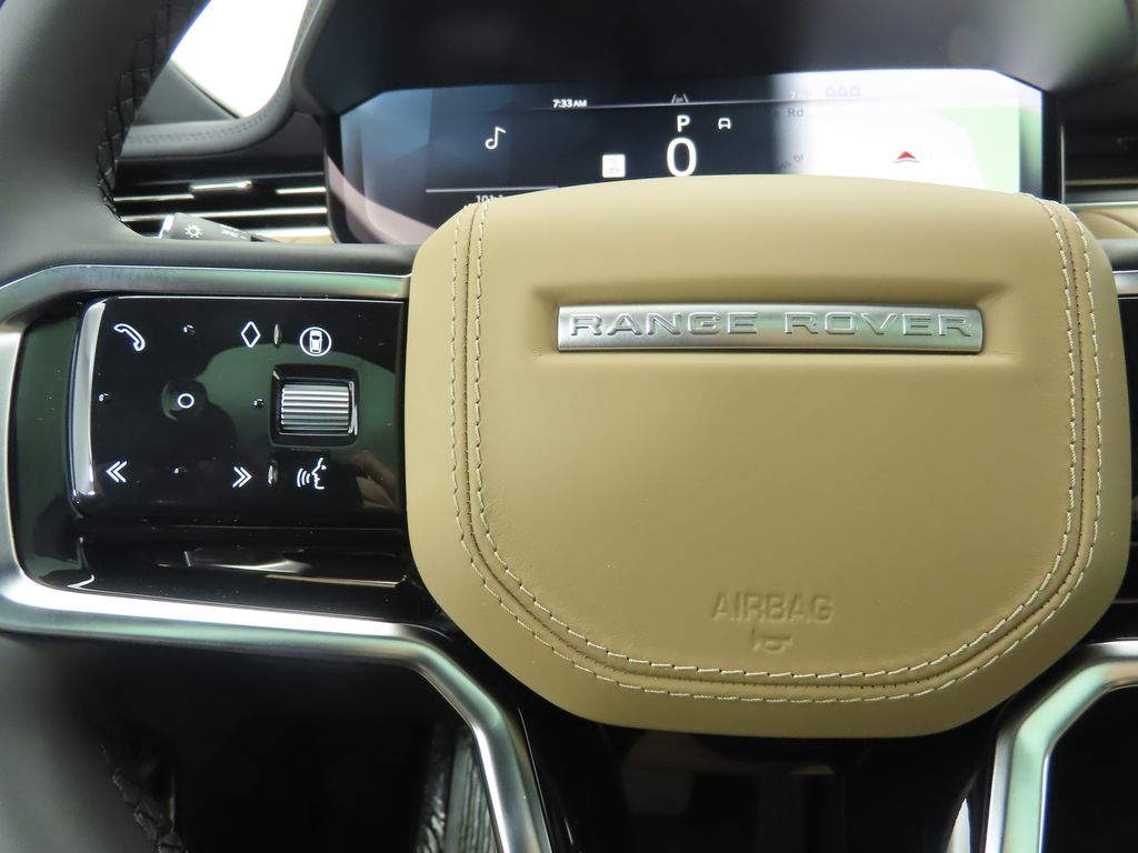 Thumbnail: 2025 Land Rover Range Rover Sport - 11