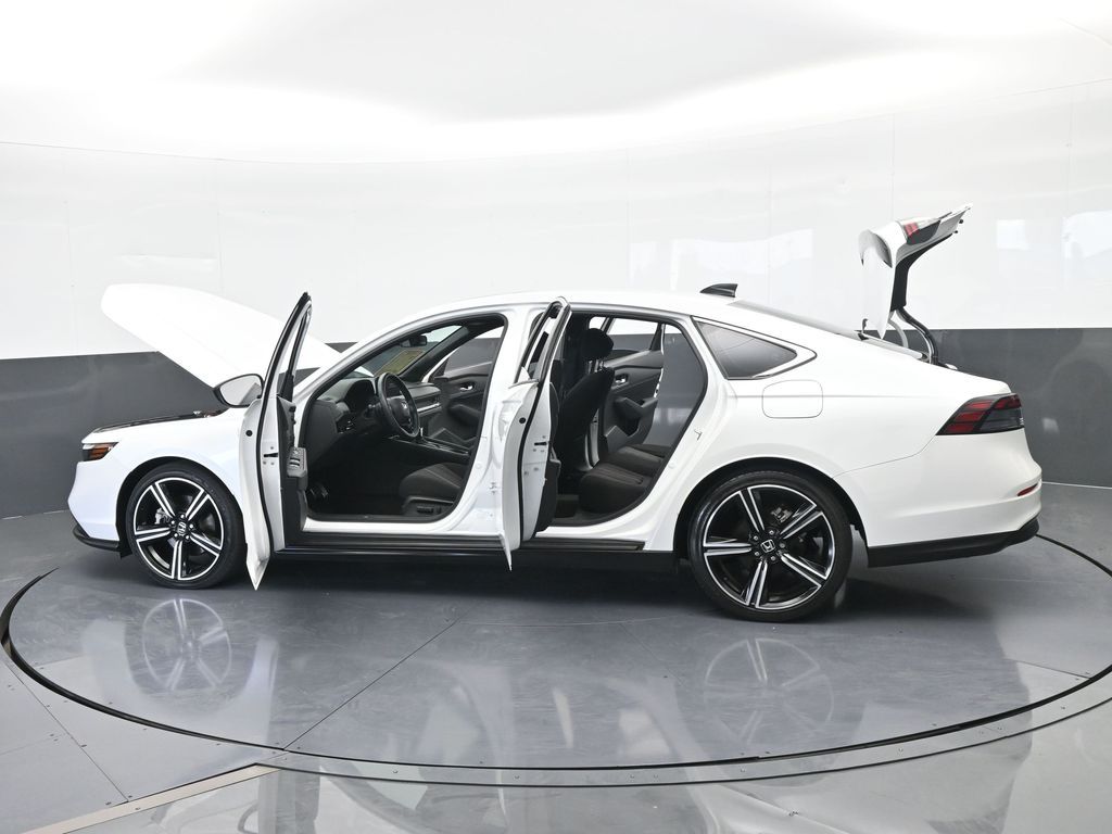 Used 2023 White Honda Sport image 67