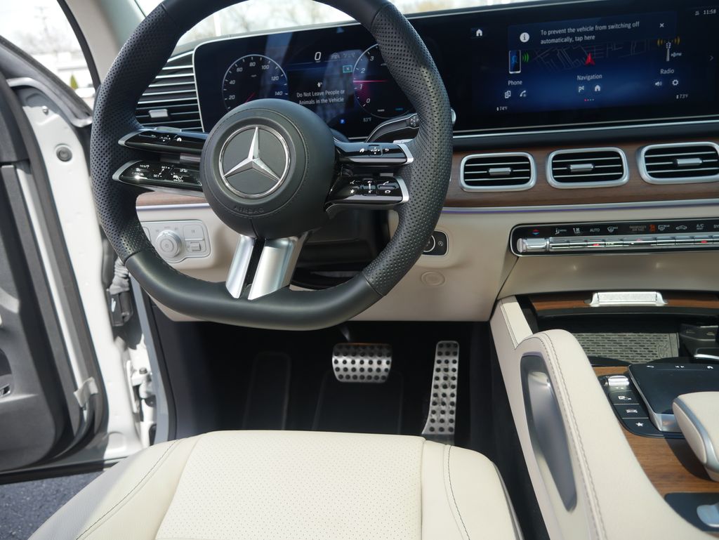 Thumbnail: 2024 Mercedes-Benz GLS - 31