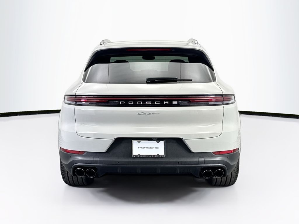 Thumbnail: 2026 Porsche Cayenne - 6