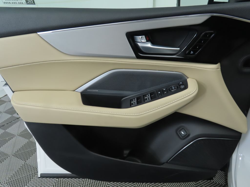 Thumbnail: 2026 Acura MDX - 26