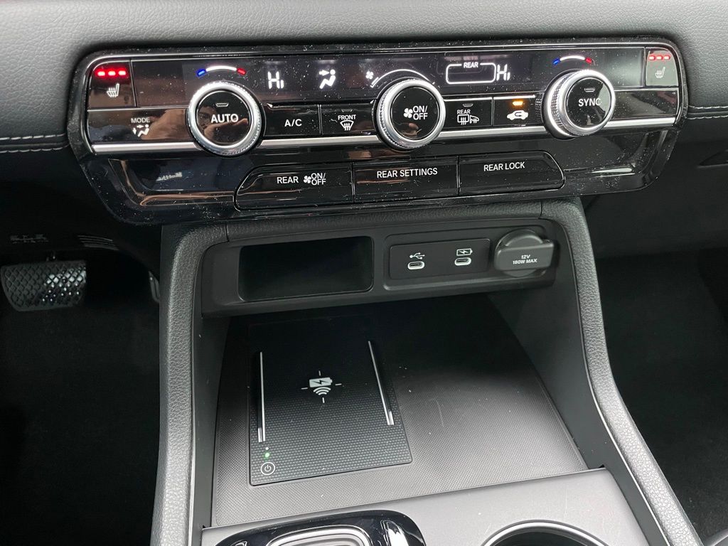 Thumbnail: 2026 Honda Pilot - 19