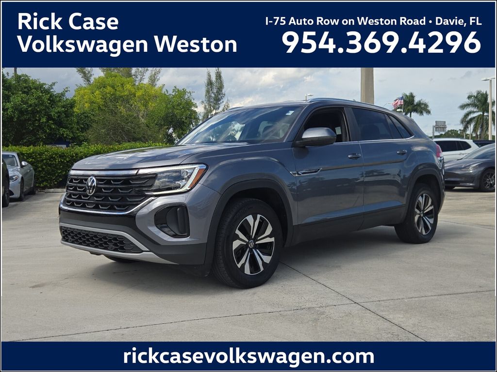 Silver Mist Metallic 2024 Volkswagen Atlas Cross Sport SUV / Crossover Front-Wheel Drive 8-Speed Automatic