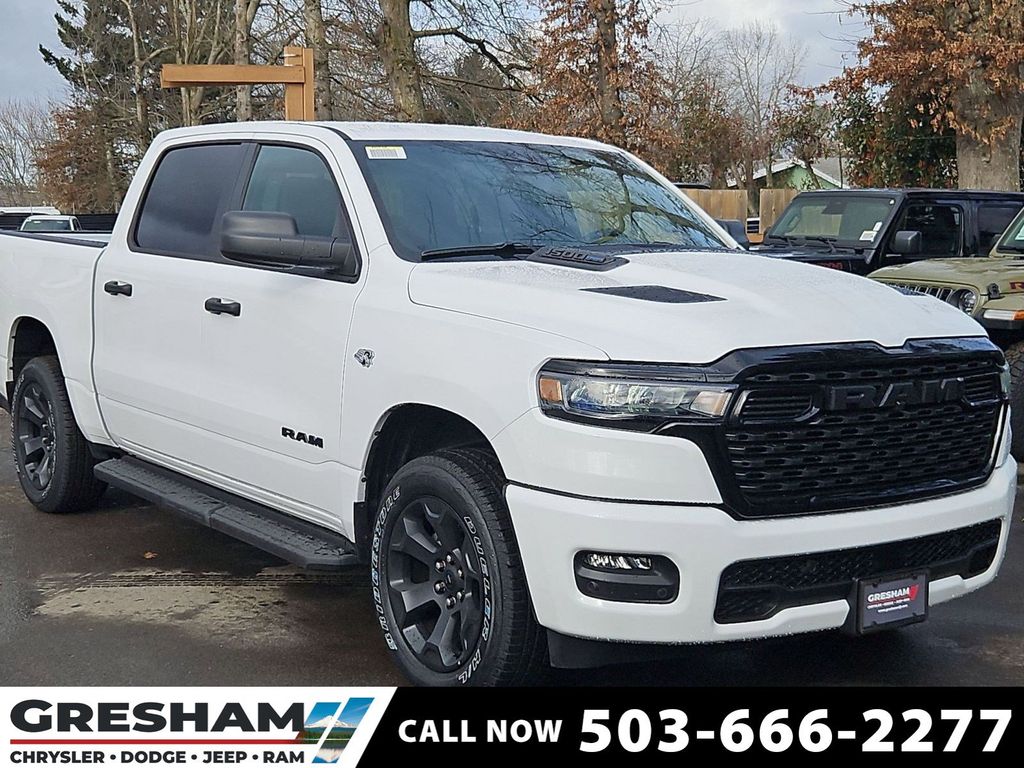 2026 RAM 1500 Express Crew Cab 4WD
