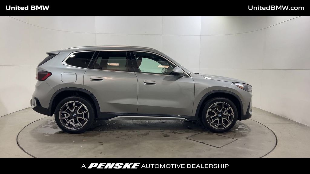 Thumbnail: 2024 BMW X1 - 9