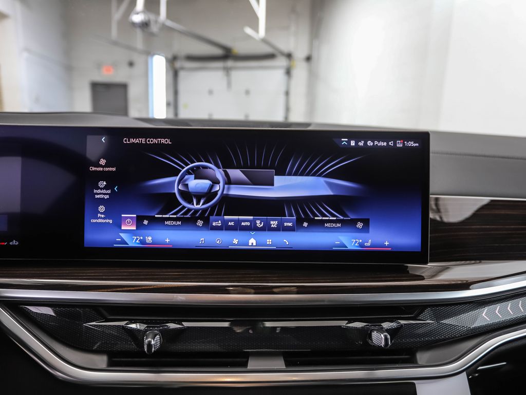 Thumbnail: 2026 BMW X5 - 18