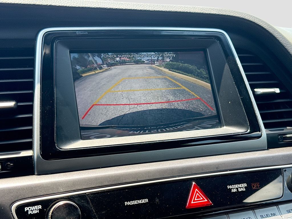Used 2018 Gray Hyundai Sport+ image 13