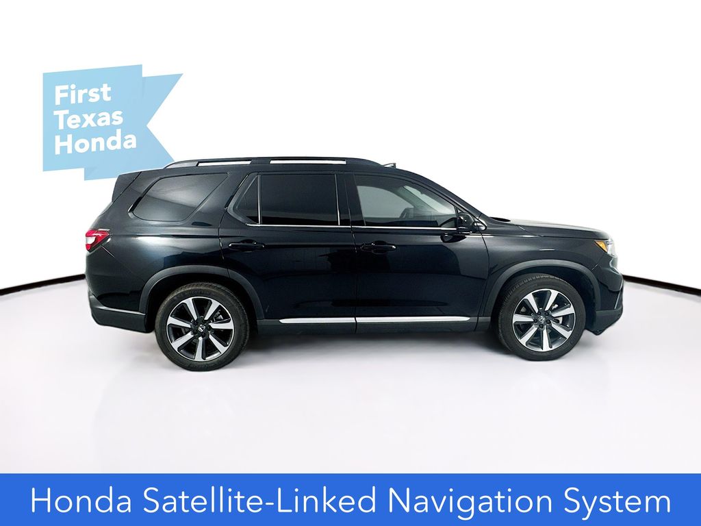 Used Car 2025 Honda Pilot  Touring For Sale Under $50,000 In Austin, Texas