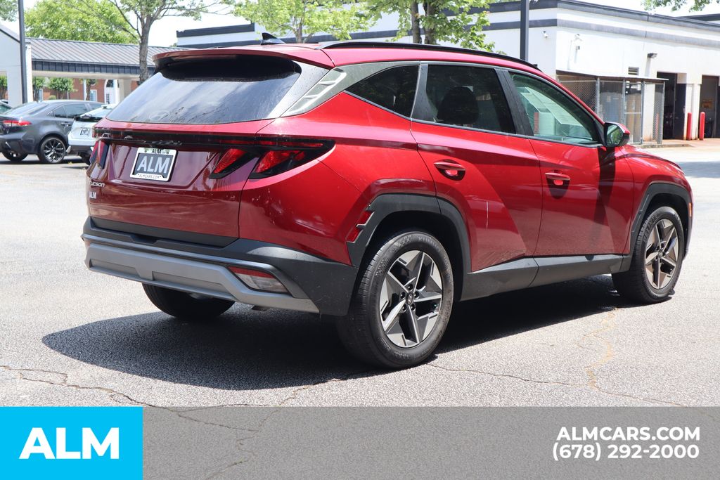 Used 2025 Red Hyundai SEL image 6