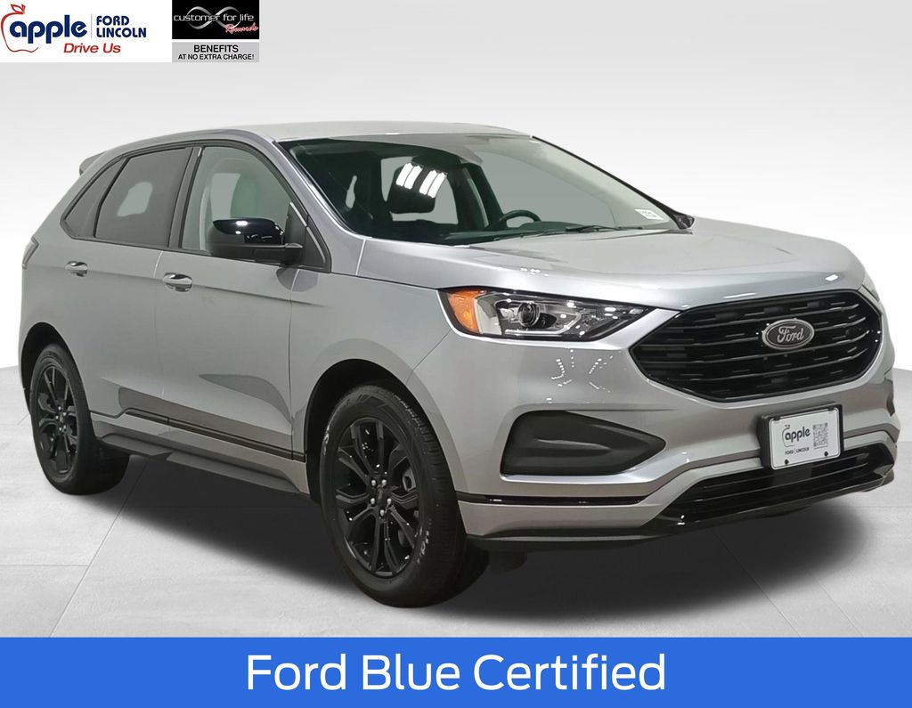 Silver Metallic 2024 Ford Edge SE AWD SUV / Crossover All-Wheel Drive 8-Speed Automatic