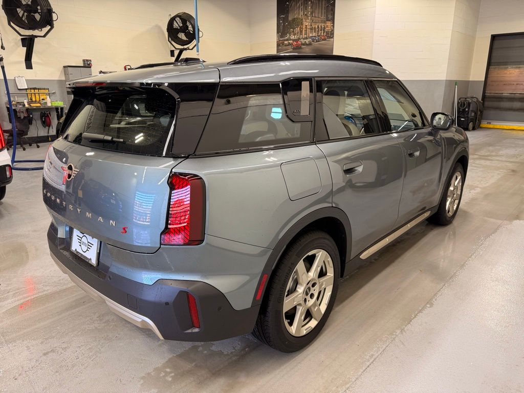 Thumbnail: 2025 MINI Cooper Countryman - 6