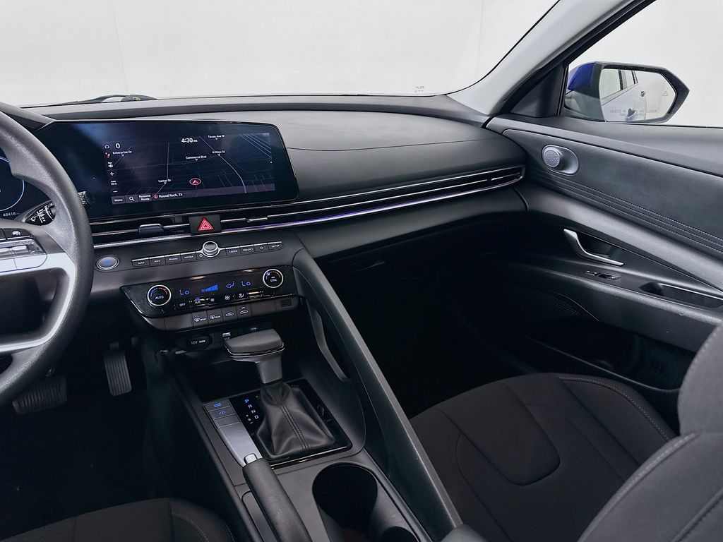 Thumbnail: 2024 Hyundai Elantra - 23