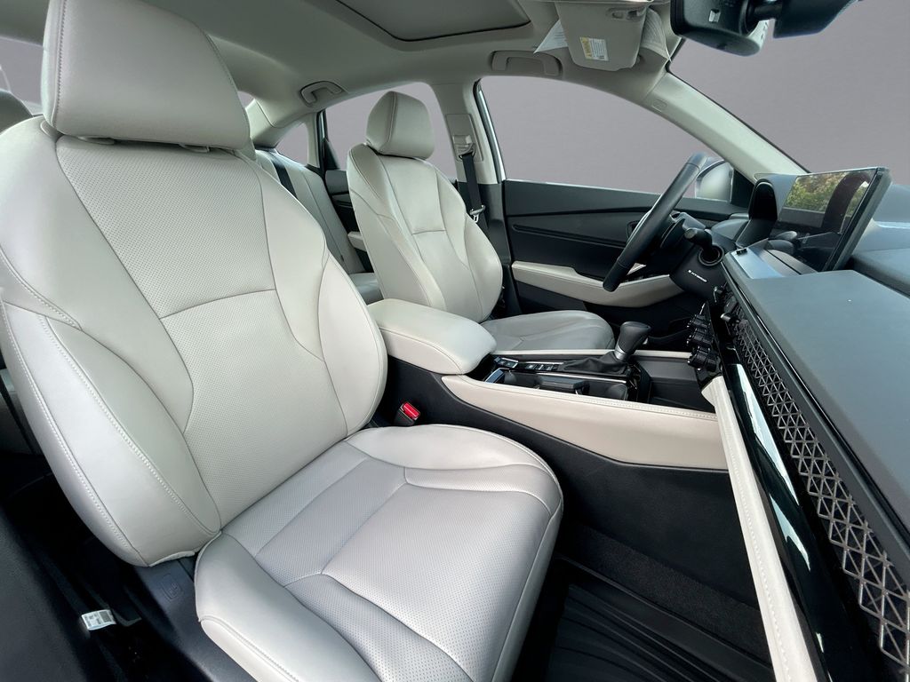 Thumbnail: 2024 Honda Accord - 13