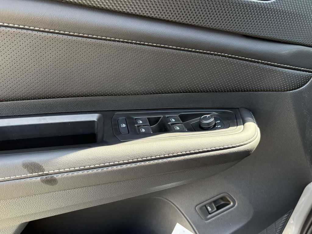 New 2026 Silver Mist Volkswagen 2.0T SEL image 10