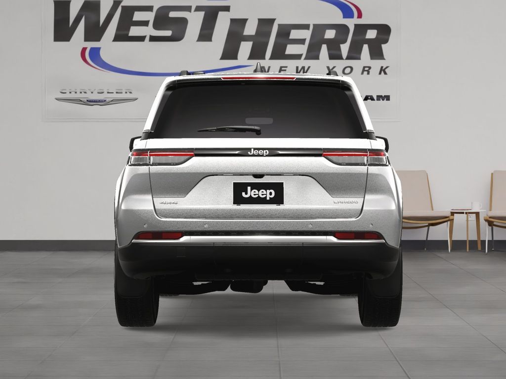 New 2025 Silver Jeep Laredo X image 10