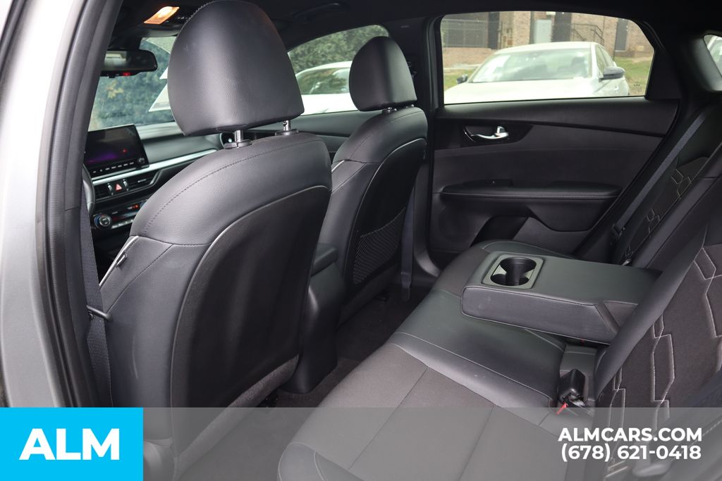 Used 2023 Gray Kia GT-Line image 17