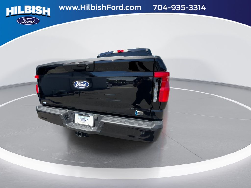 Used 2025 Black Metallic Ford Flash image 7