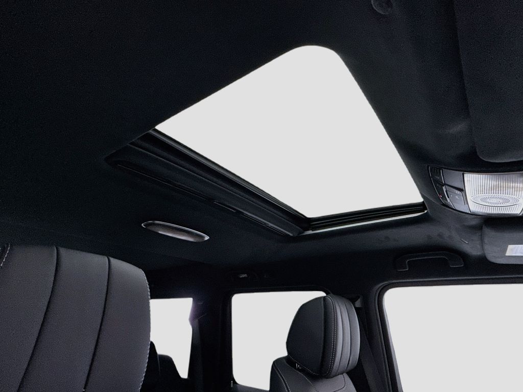 Thumbnail: 2027 Mercedes-Benz G-Class - 18