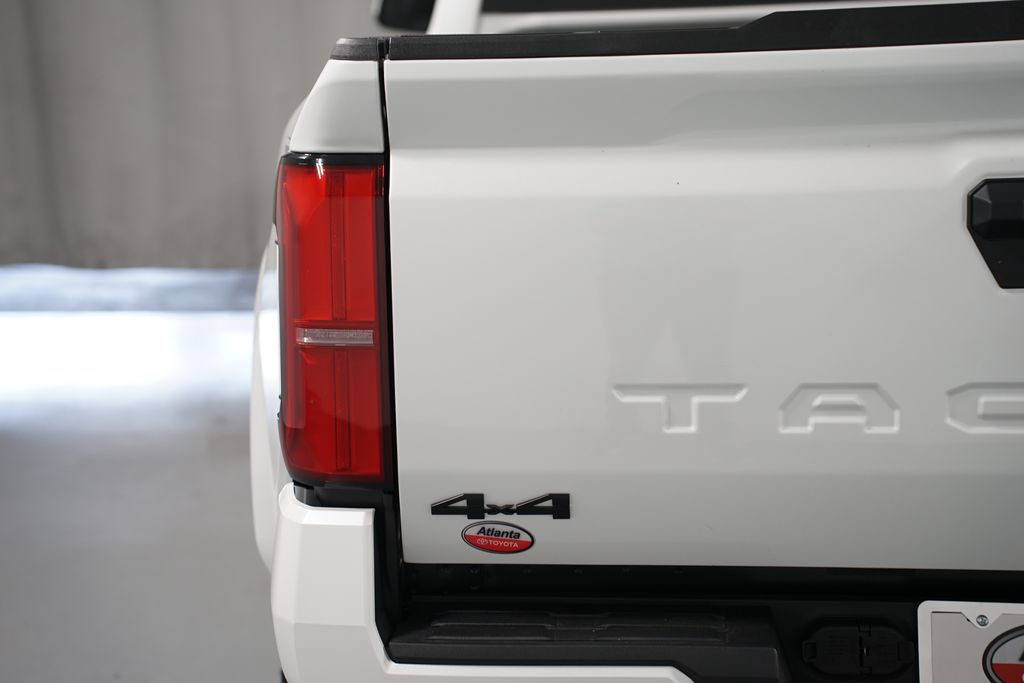Thumbnail: 2025 Toyota Tacoma - 10