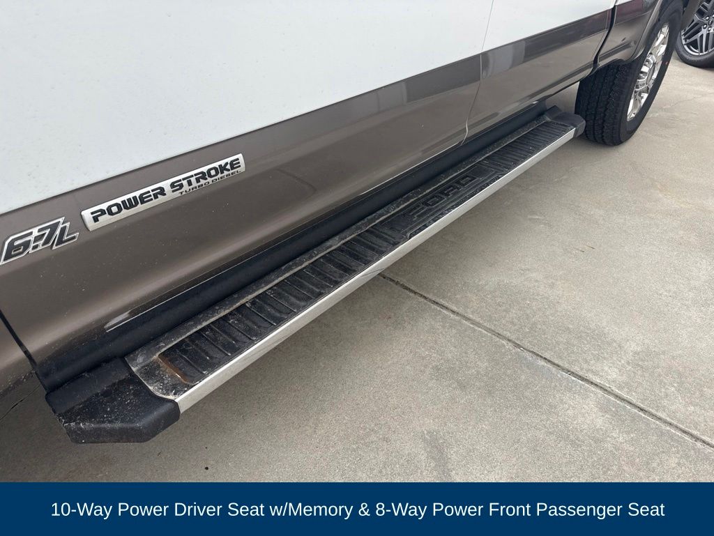2022 Ford F-250 Super Duty LARIAT