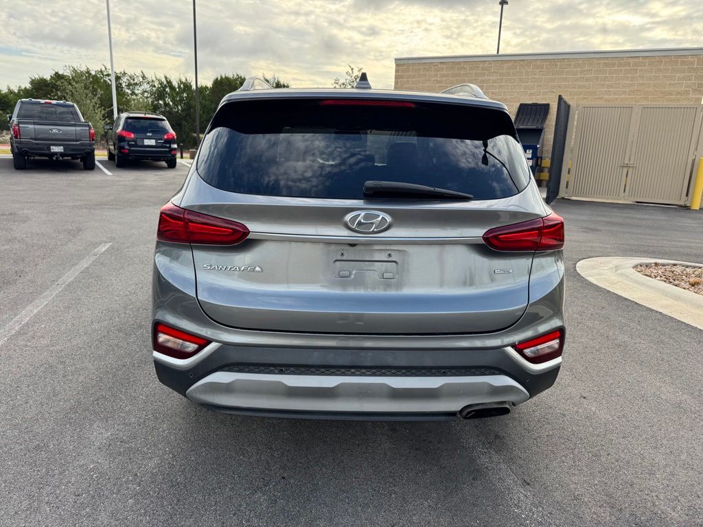 Thumbnail: 2019 Hyundai Santa Fe - 5