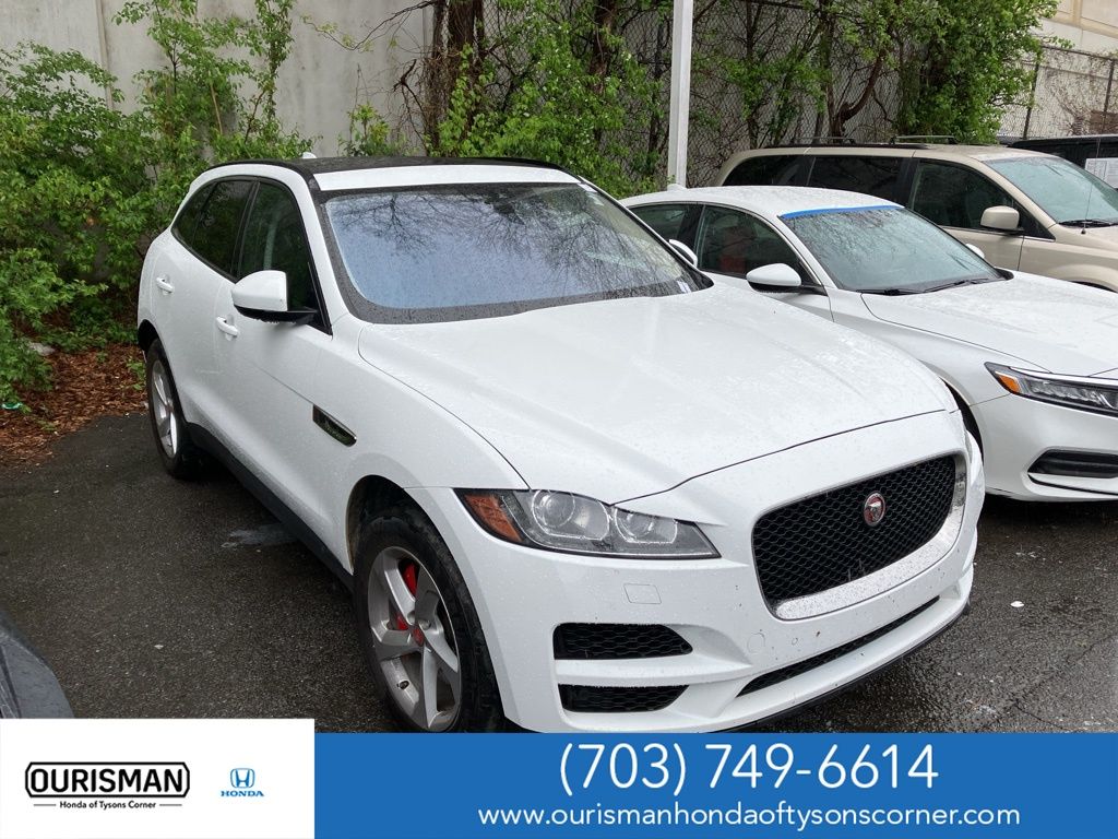 Fuji White 2018 Jaguar F-PACE 25t Premium AWD SUV / Crossover All-Wheel Drive 8-Speed Automatic