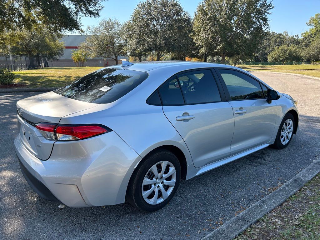 Thumbnail: 2024 Toyota Corolla - 5