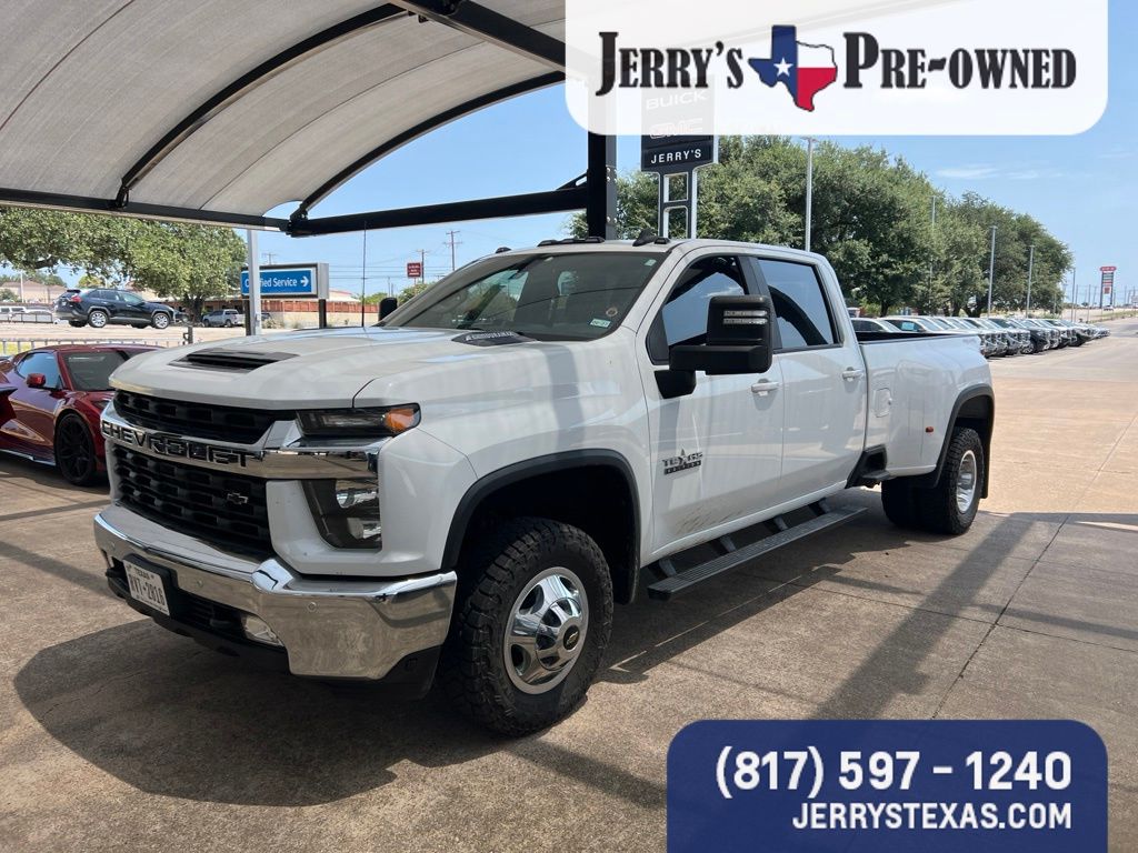2022 Chevrolet Silverado 3500HD LT Crew Cab 4WD