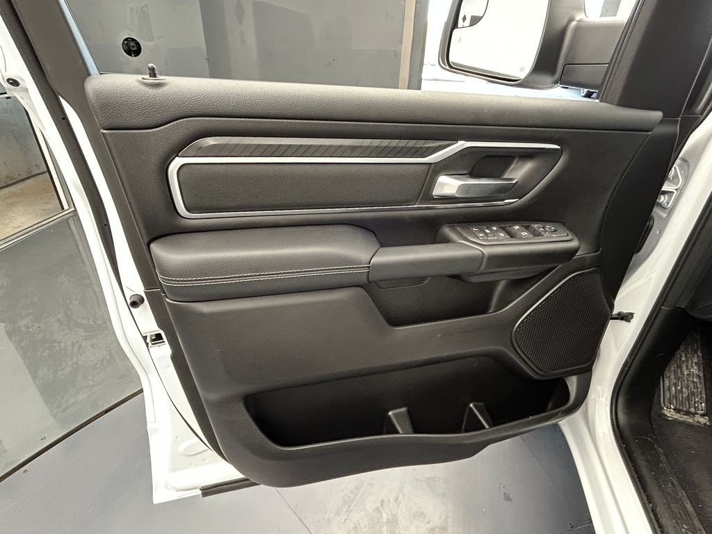 New 2026 Bright White Clearcoat Ram Big Horn/Lone Star image 18