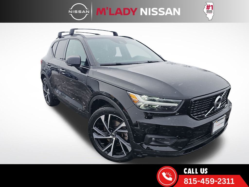 2019 Volvo XC40 T5 R-Design AWD
