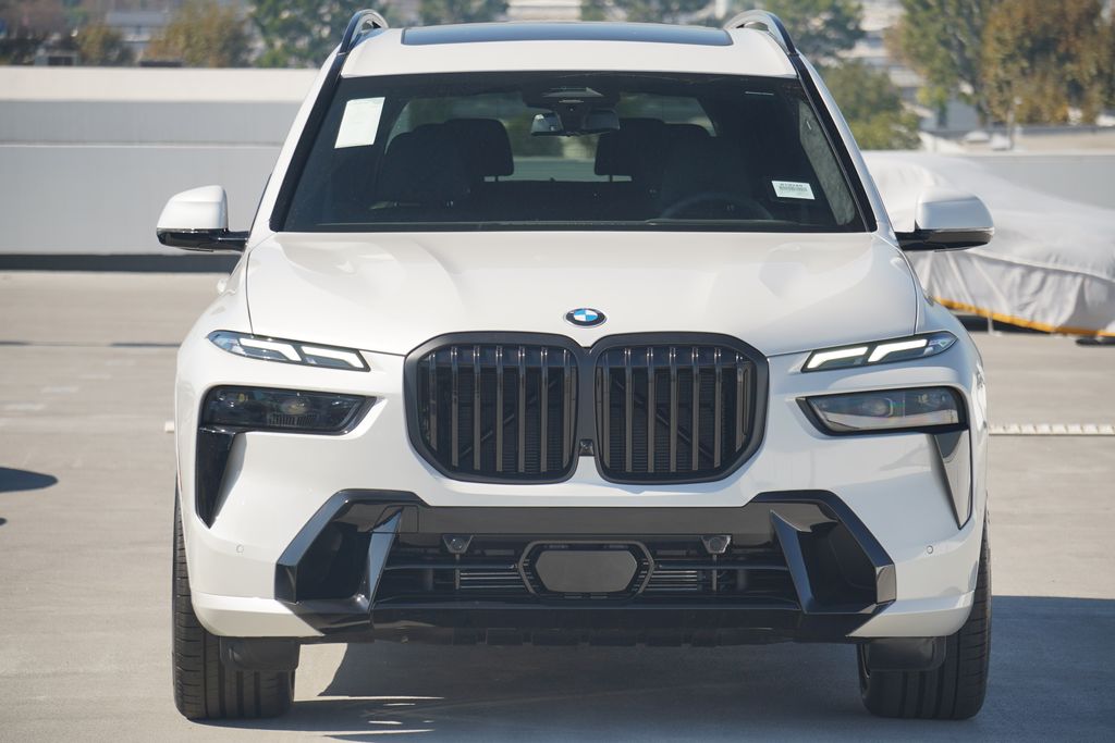 Thumbnail: 2026 BMW X7 - 2